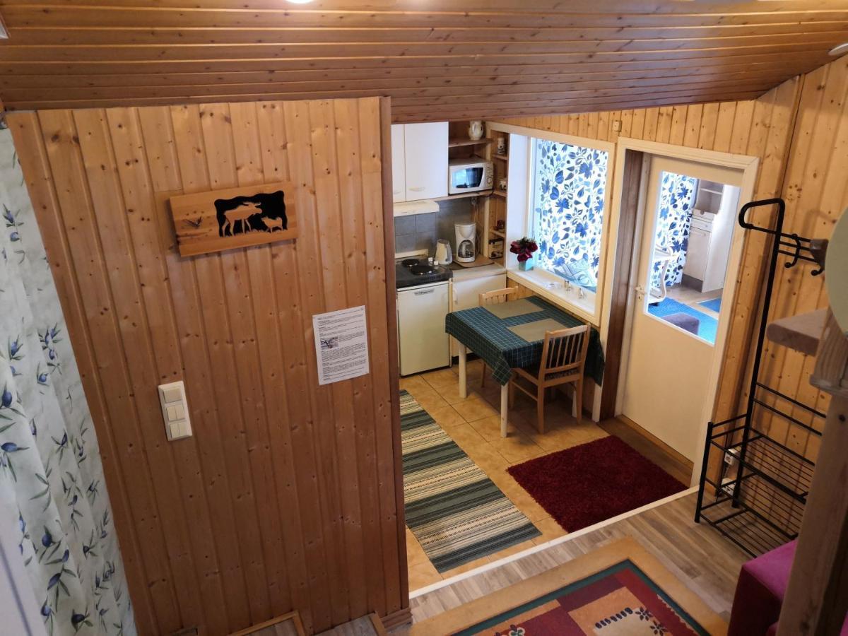 Hostel Mansikka Тайпалсаари Экстерьер фото